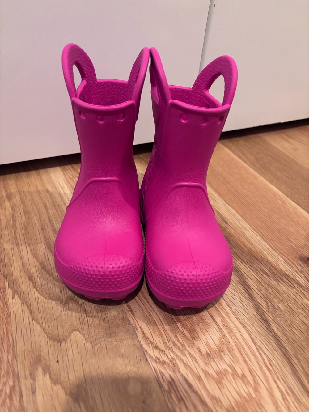 CROC boots. Worn once. C6/6T